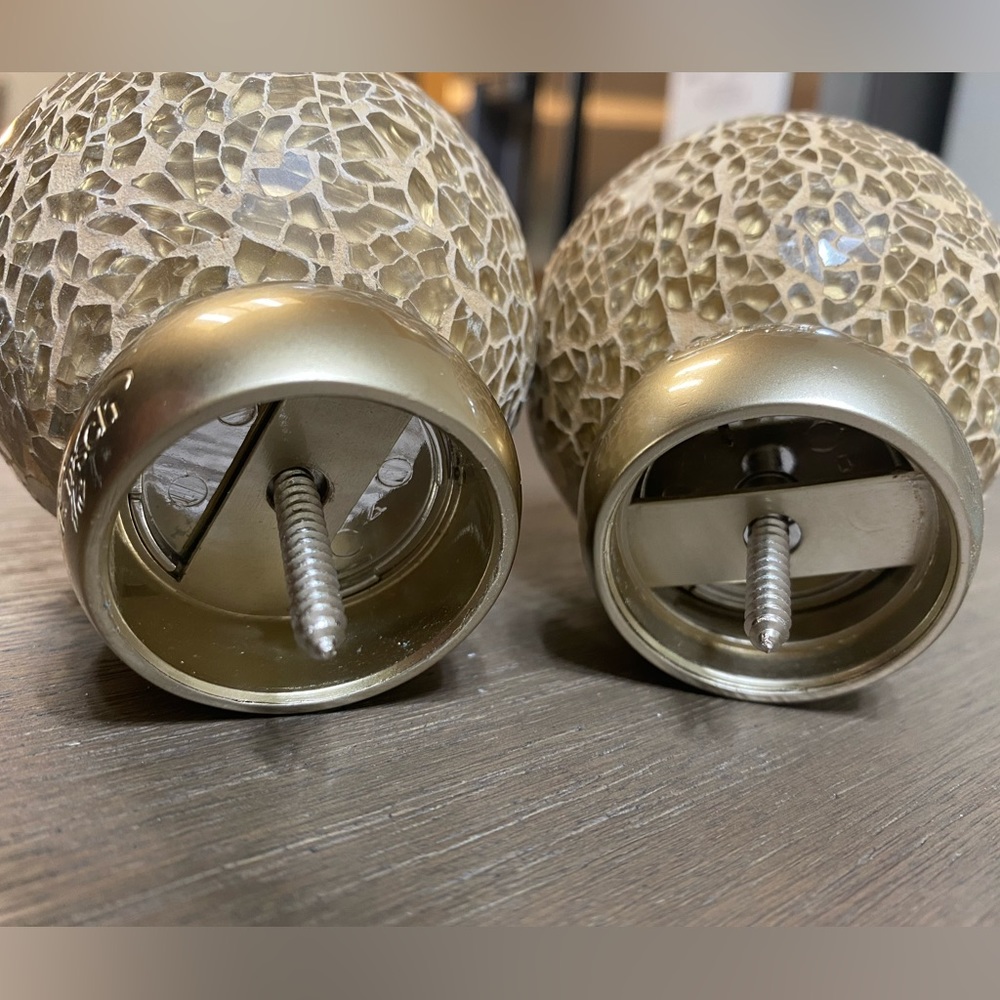 Curtain rod end knobs - Picture 5 of 5